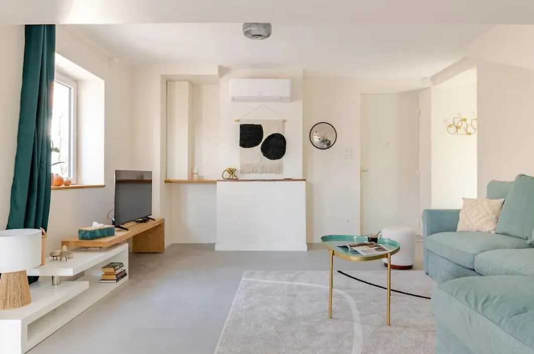 Olaf Apartment Lyon